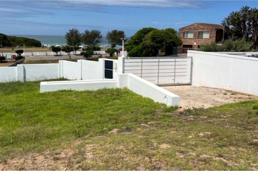 0 Bedroom Property for Sale in Wavecrest Eastern Cape